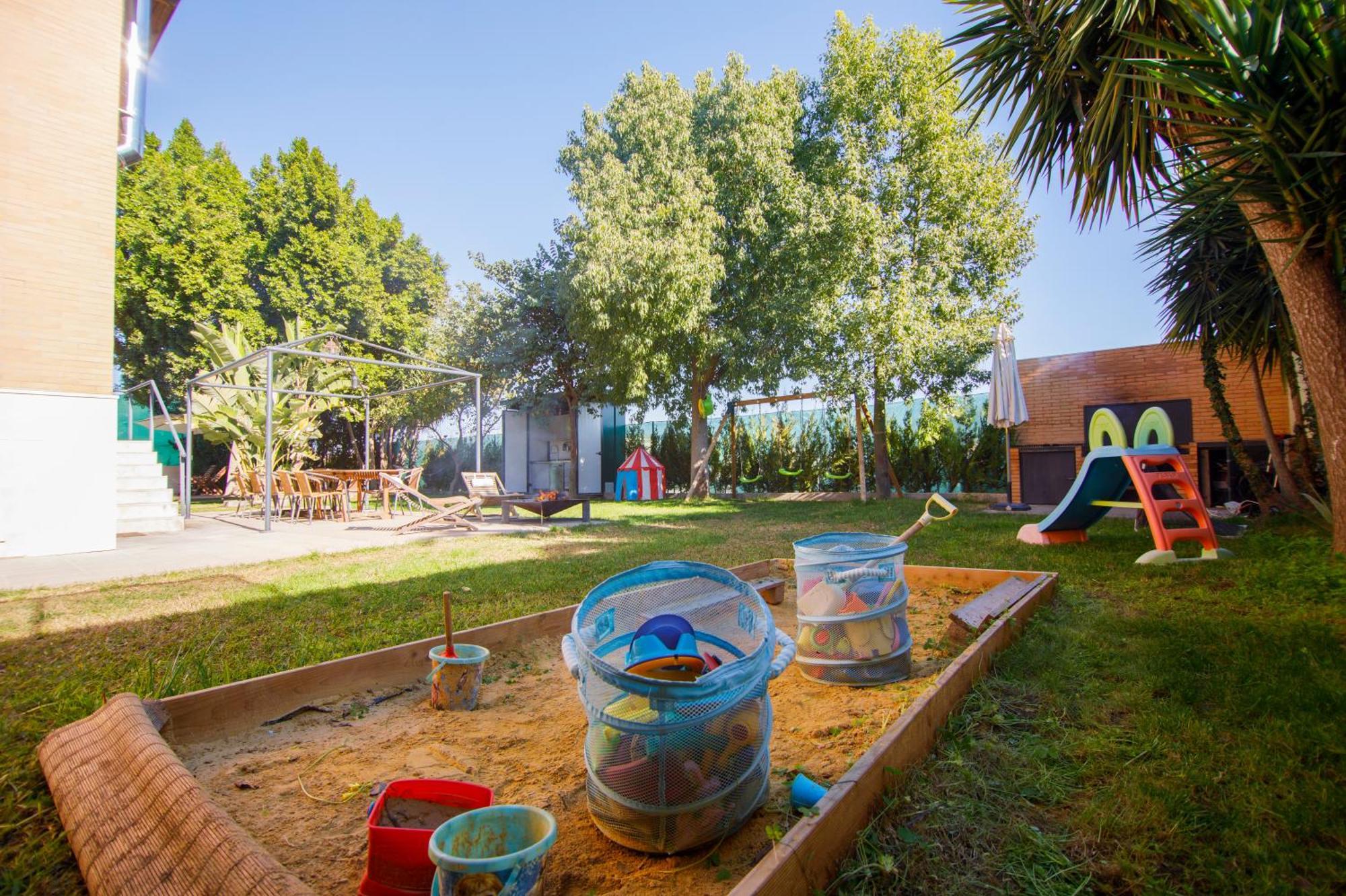 Rentalsevilla Brisa Del Aljarafe Con Piscina Climatizada A 15 Minutos De Sevilla Almensilla エクステリア 写真